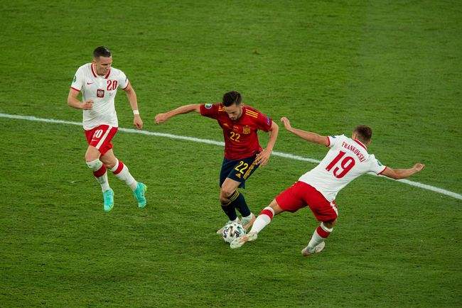 西班牙VS波兰 西班牙vs波兰结果