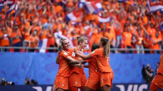 中国女足对荷兰时间 中国女足对荷兰时间在哪个频道