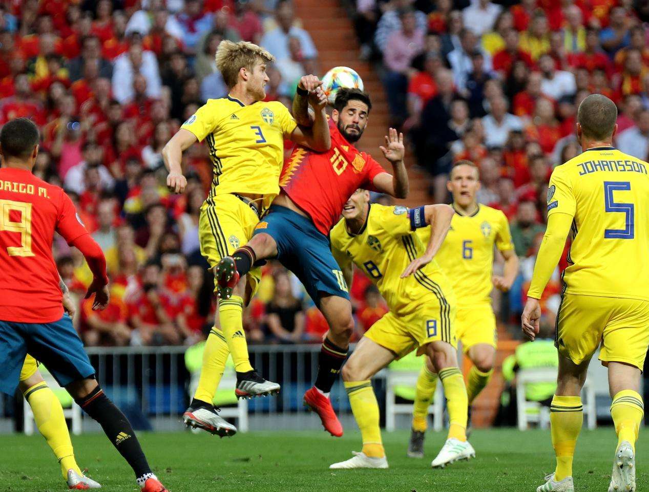 西班牙VS瑞典比分 西班牙vs瑞典比分预测足球魔方